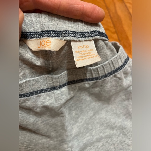 Grey Capri Lounge Pants - Picture 2 of 2